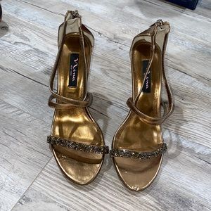 Nina New York sandal crystal heels size:7